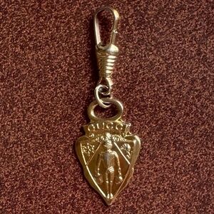 Authentic Vintage Gucci Knight Charm Pendant Zipper Pull, gold tone